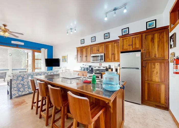 Brahma Blue Unit H6 Apartment