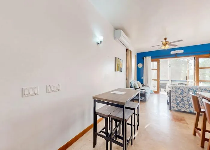 Apartment Brahma Blue Unit H6 San Pedro (Ambergris Caye)