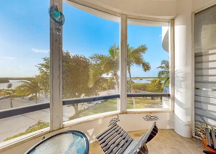 Brahma Blue Unit H6 Apartment San Pedro (Ambergris Caye)